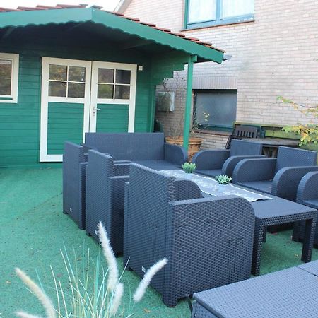 Ferienhaus Abbi Mit Schwimmbad Und Fitness Fur 8 Personen, Strand, Norddeich Apartment Hage Exterior foto